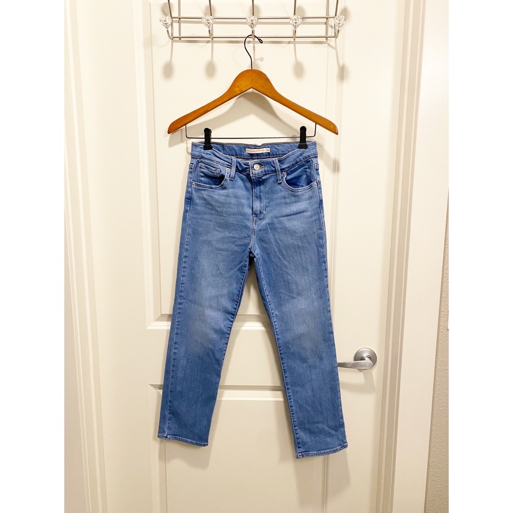 Levi’s denim jeans/724 High Rise Crop/Straight leg/Size 26